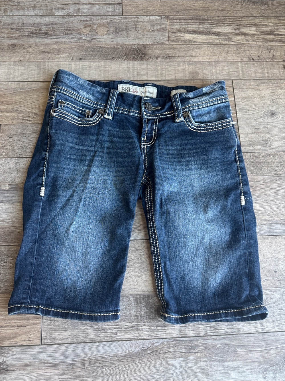 BKE Blue Denim Sabrina Jeans with Contrast Cream Stitching